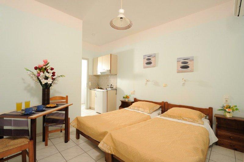 Aparthotel Ilios Stalis Exterior foto